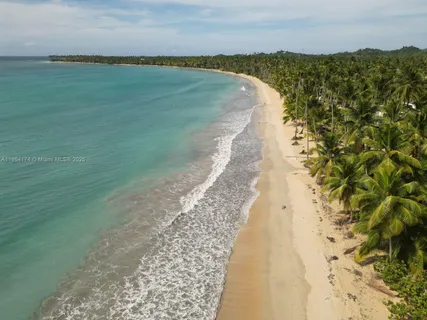 a view of an ocean view