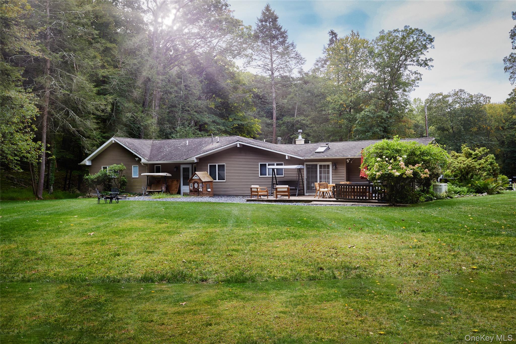 34 Maple Brook Road Tuxedo Park, NY 10987 - Photo 2 of 12