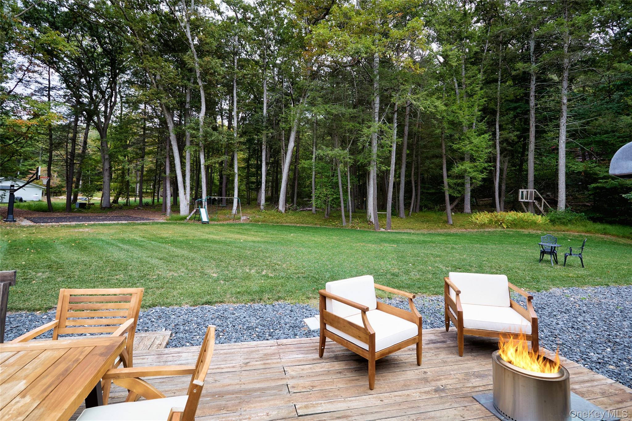 34 Maple Brook Road Tuxedo Park, NY 10987 - Photo 8 of 12