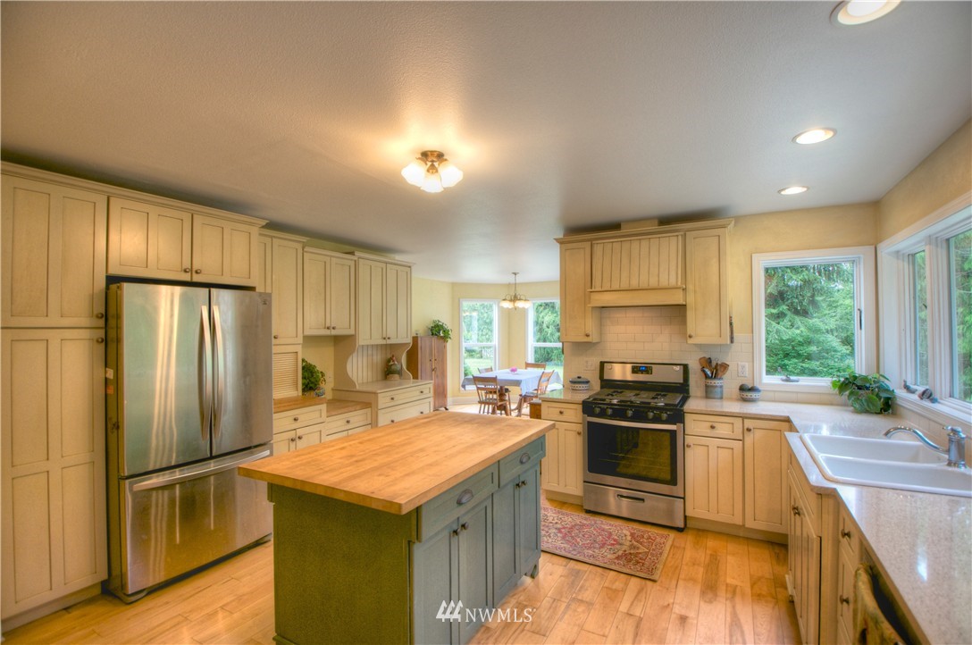 9419 Delphi Road Southwest Olympia, WA 98512 - Photo 12 of 22 Gallery Image 12