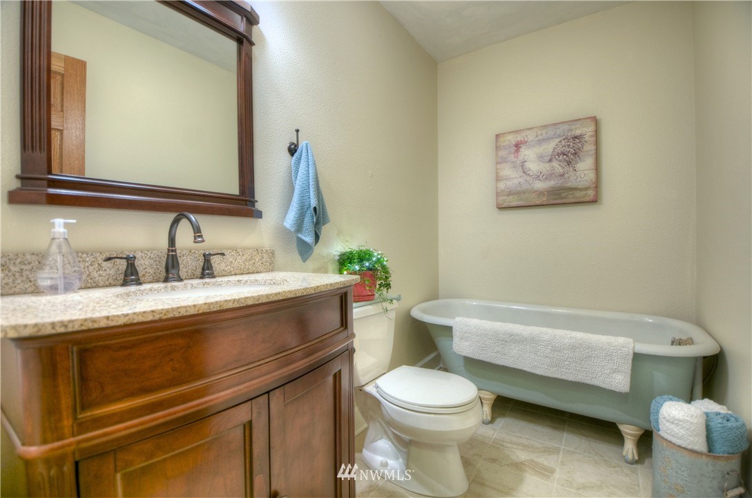 9419 Delphi Road Southwest Olympia, WA 98512 - Photo 13 of 22 Gallery Image 13