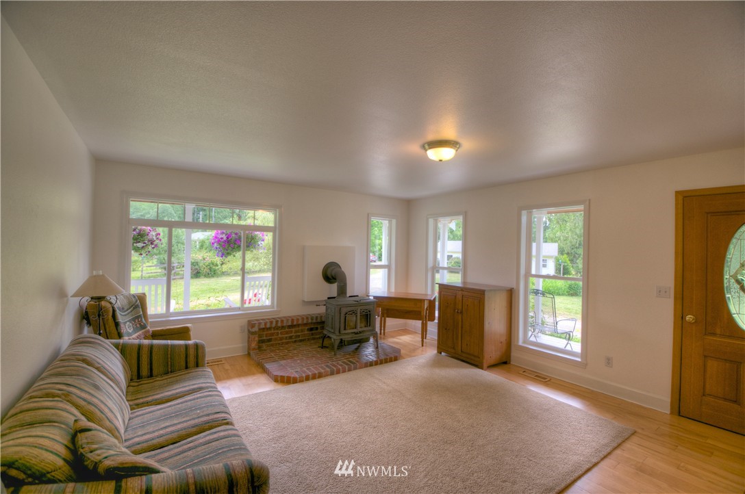 9419 Delphi Road Southwest Olympia, WA 98512 - Photo 8 of 22 Gallery Image 8