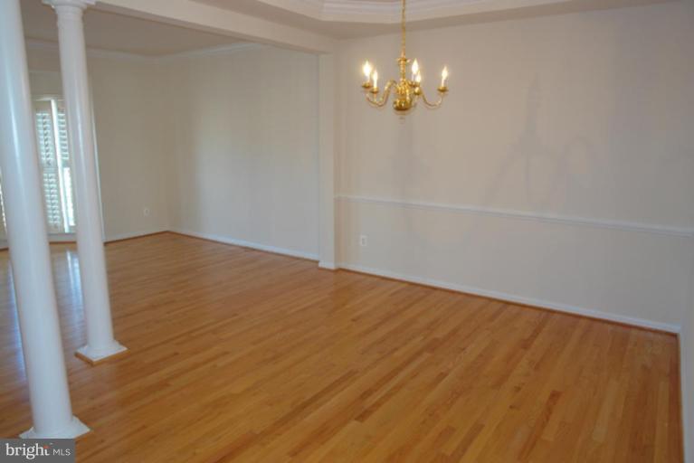 43383 Allisons Ridge Terrace Ashburn, VA 20148 - Photo 3 of 13 Dining Room