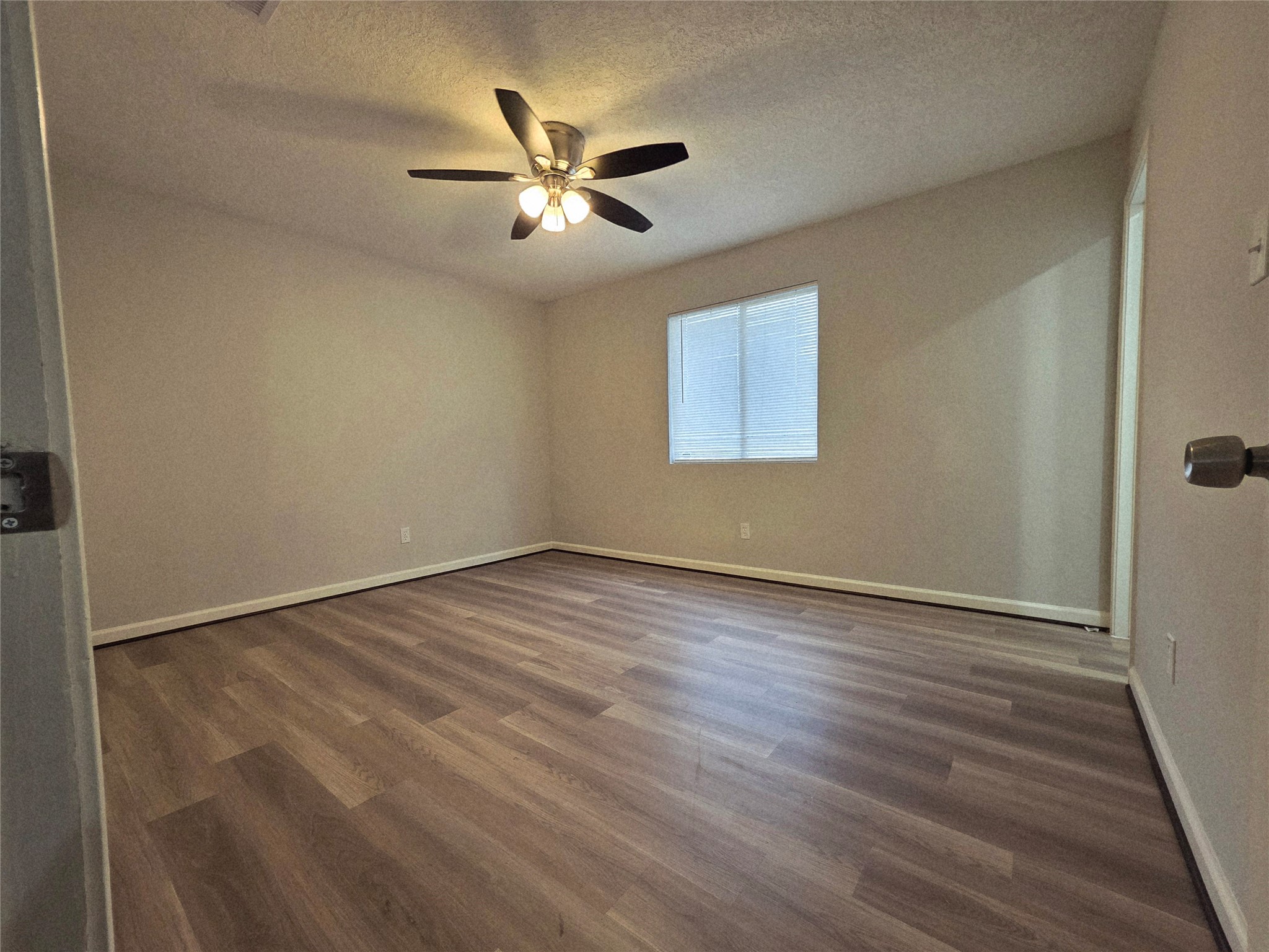 9713 Yuma Street Houston, TX 77029 - Photo 13 of 18 Primary Bedroom