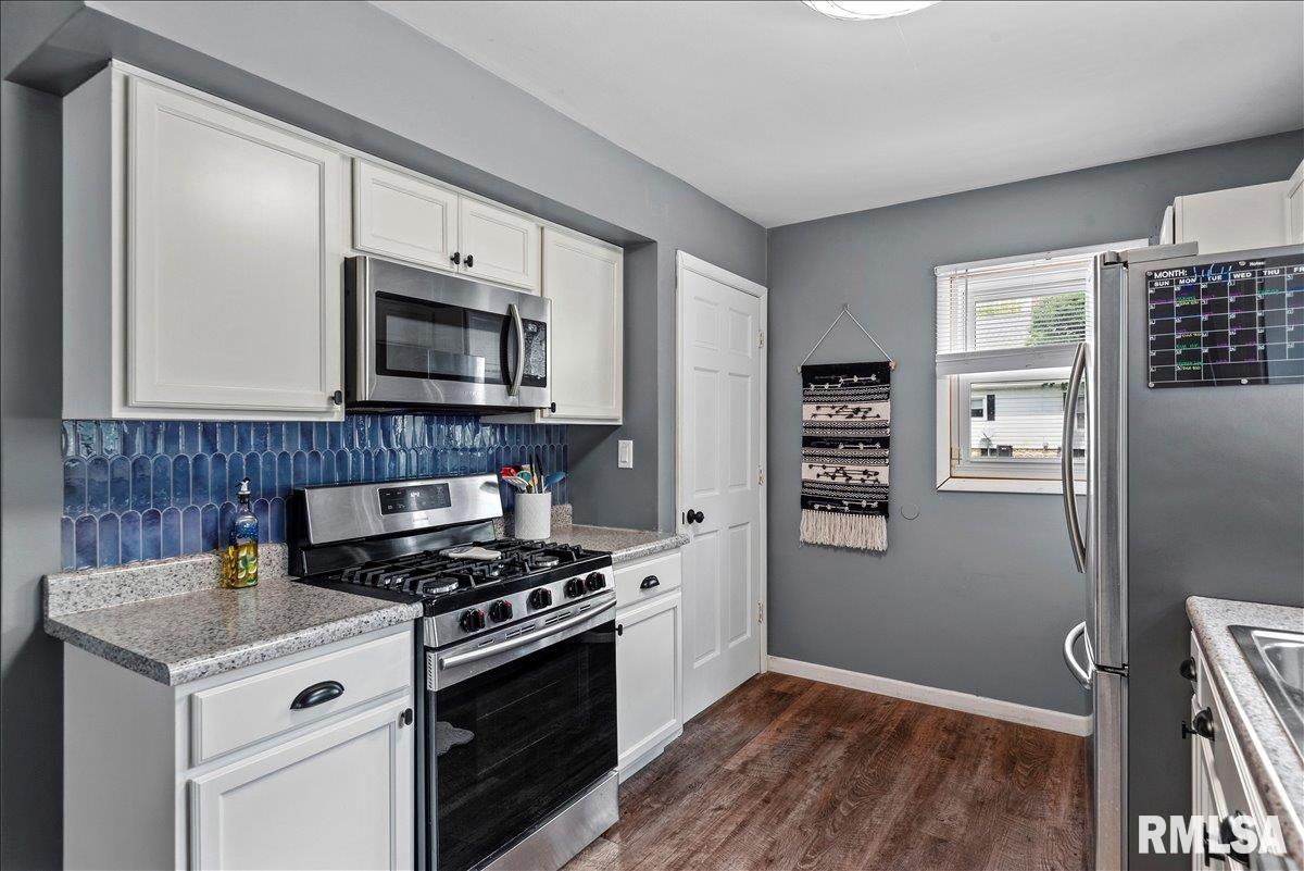 3117 Piper Road Springfield, IL 62707 - Photo 6 of 21
