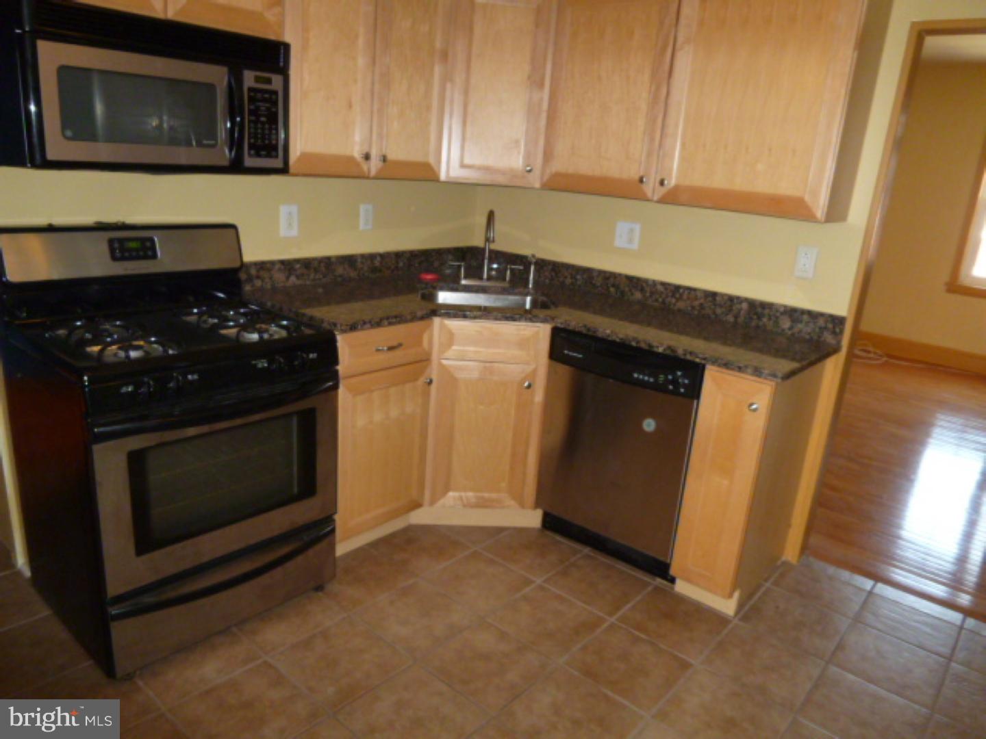 322 Reed Street, Unit 3F Philadelphia, PA 19147 - Photo 14 of 16