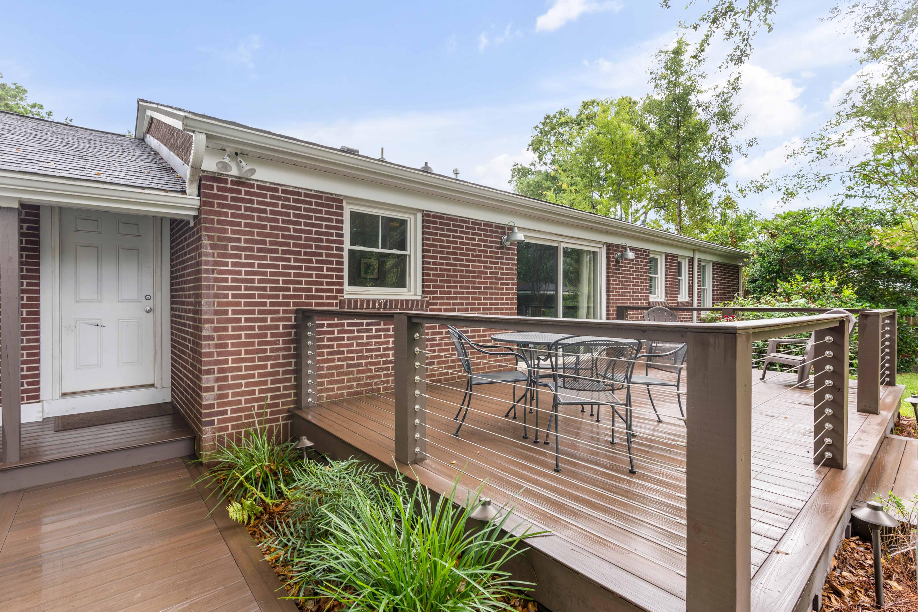 1055 Keats Road Charleston, SC 29407 - Photo 28 of 32 Covered Porch