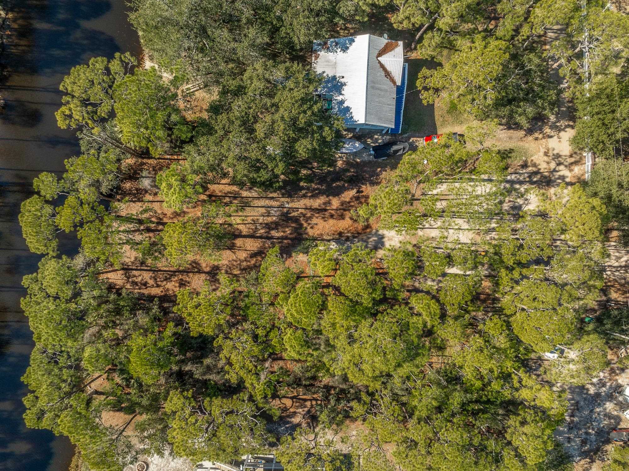 160 Harbor Circle Alligator Point, FL 32346 - Photo 3 of 36