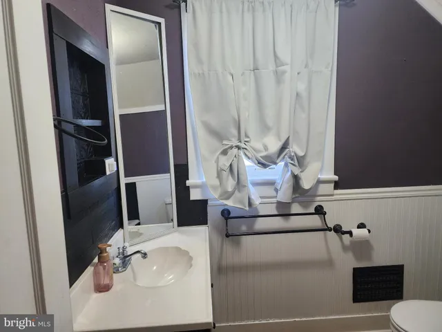 $1,750 | 7031 Lincoln Way West, St. Thomas, PA 17252