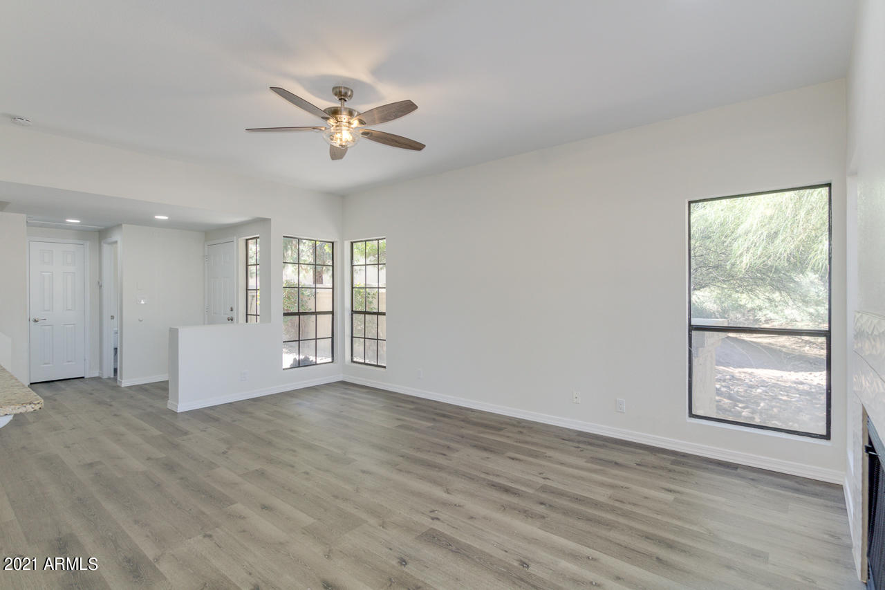 9705 East Mountain View Road, Unit 1050 Scottsdale, AZ 85258 - Photo 11 of 45 11-mountainview