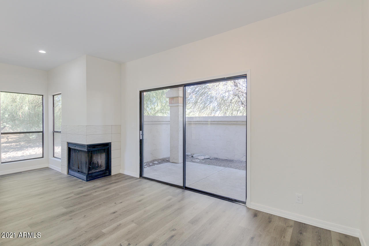 9705 East Mountain View Road, Unit 1050 Scottsdale, AZ 85258 - Photo 14 of 45 14-mountainview