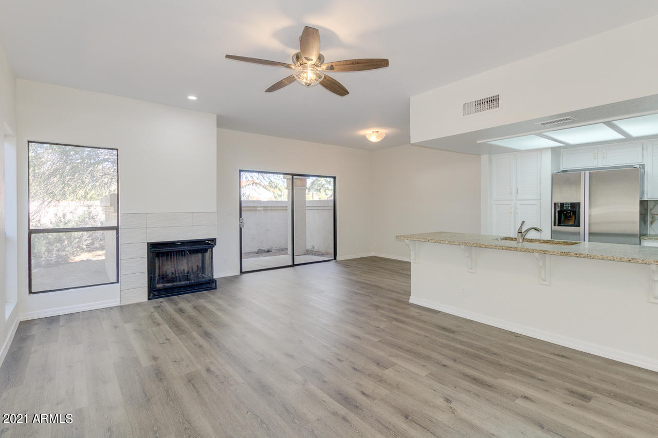 9705 East Mountain View Road, Unit 1050 Scottsdale, AZ 85258 - Photo 9 of 45 09-mountainview