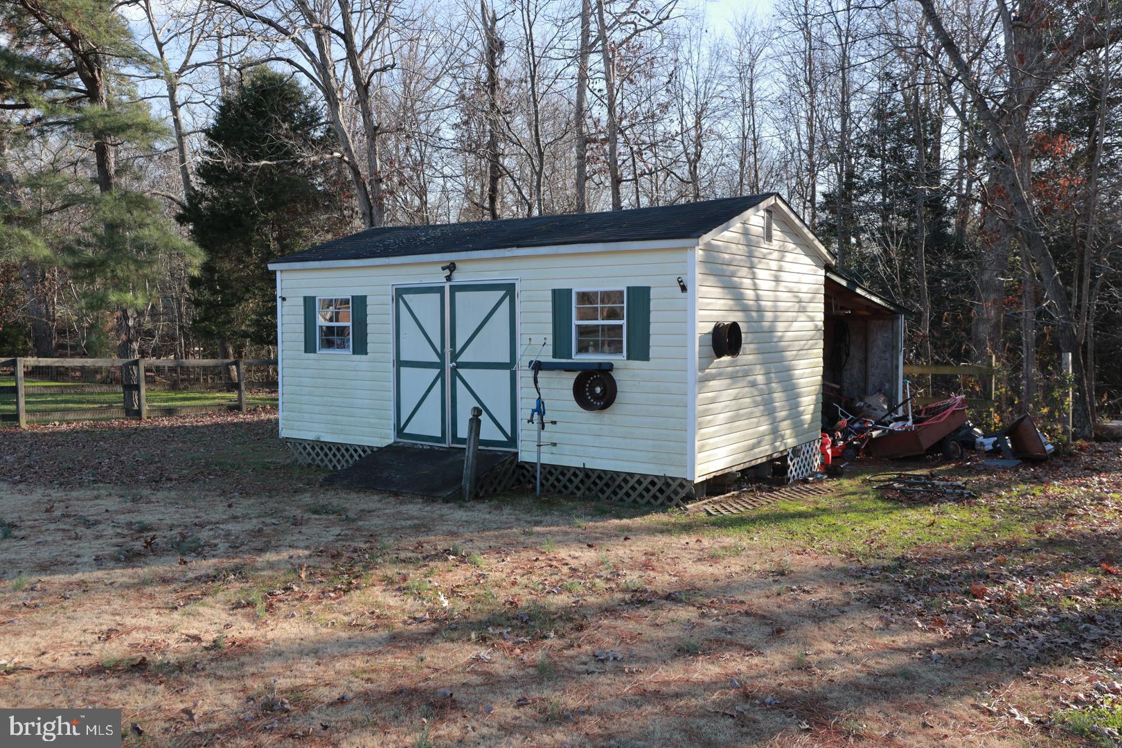 16231 Genito Road Moseley, VA 23120 - Photo 13 of 31