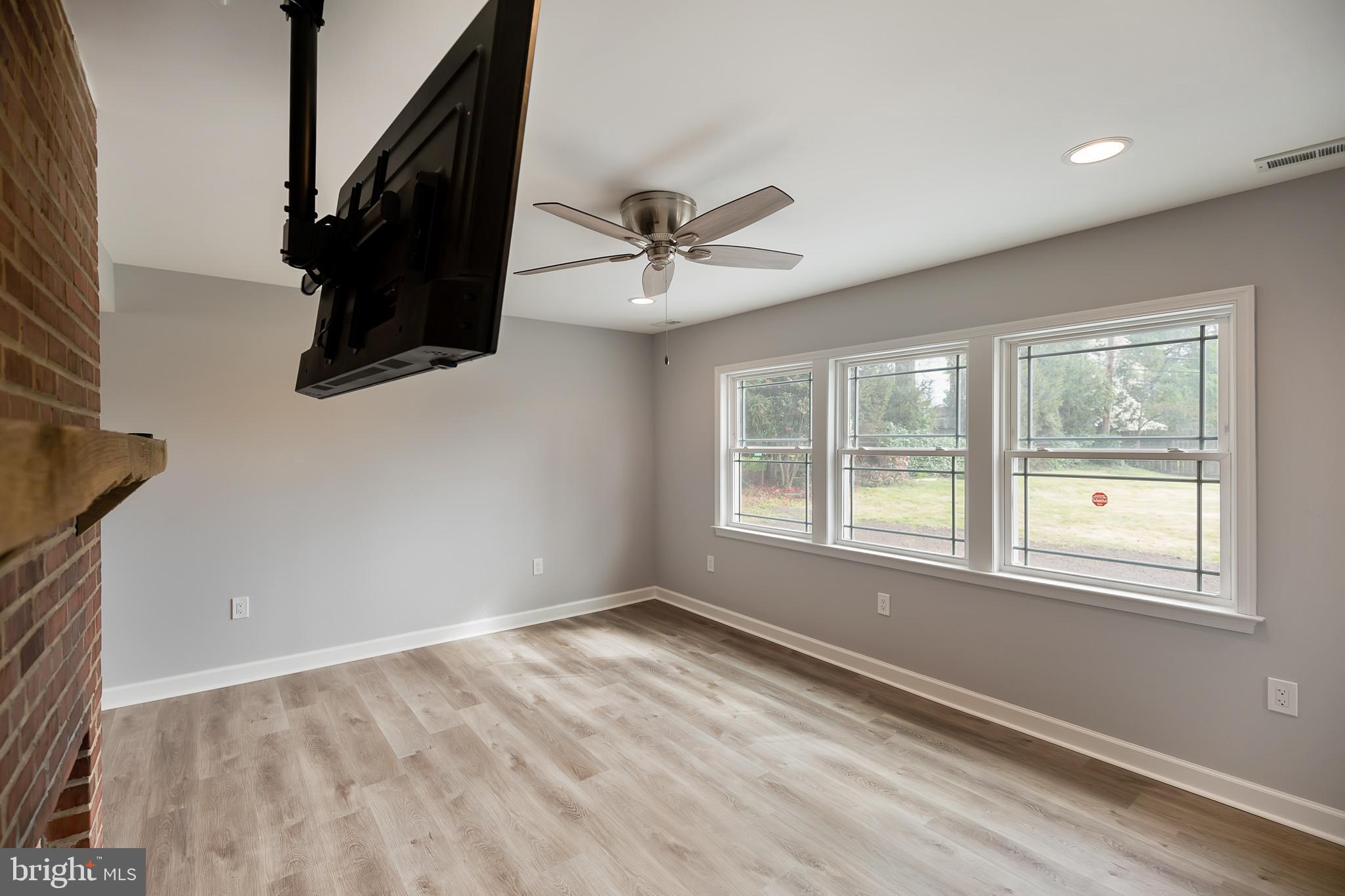 9241 Andover Road Philadelphia, PA 19114 - Photo 18 of 30 Gallery Image 18