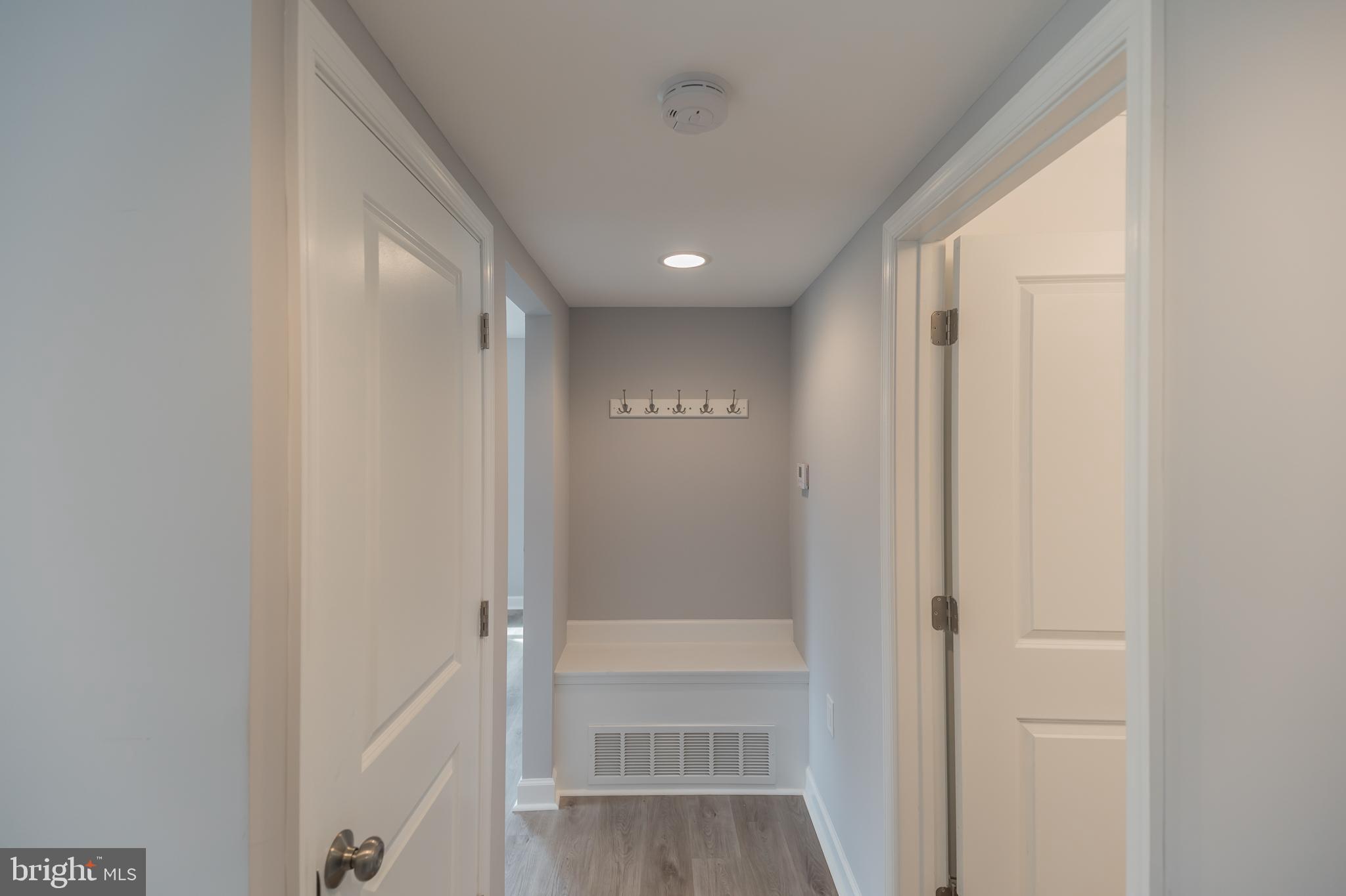 9241 Andover Road Philadelphia, PA 19114 - Photo 8 of 30 Gallery Image 8
