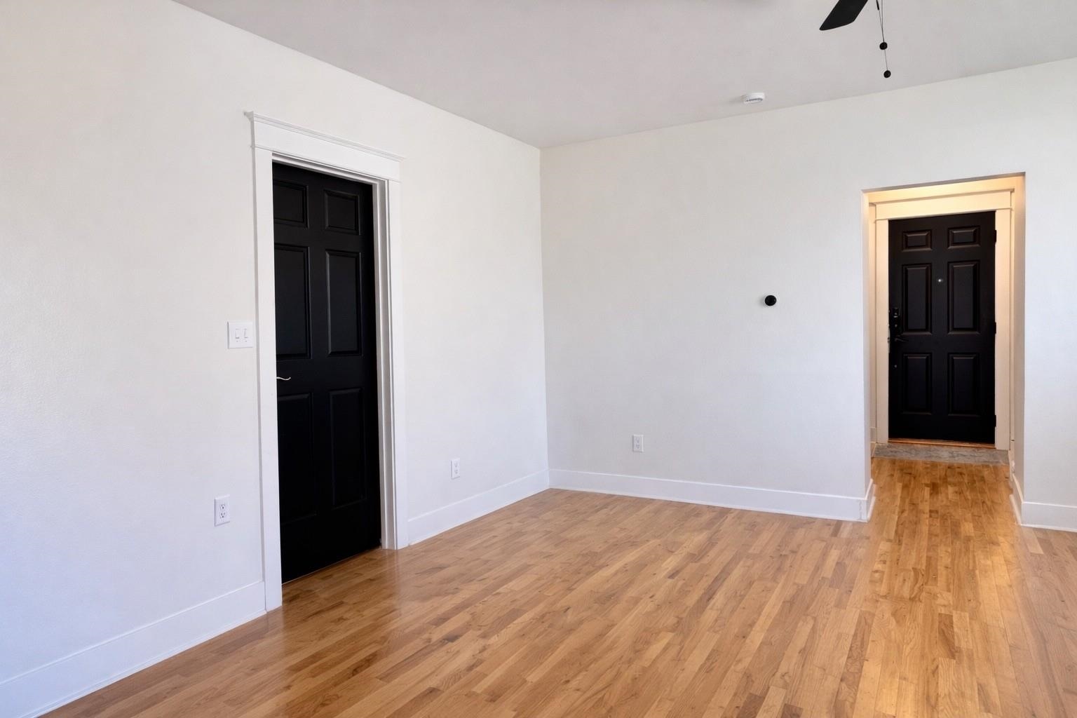 328 East Indiana Avenue Spokane, WA 99207 - Photo 14 of 36