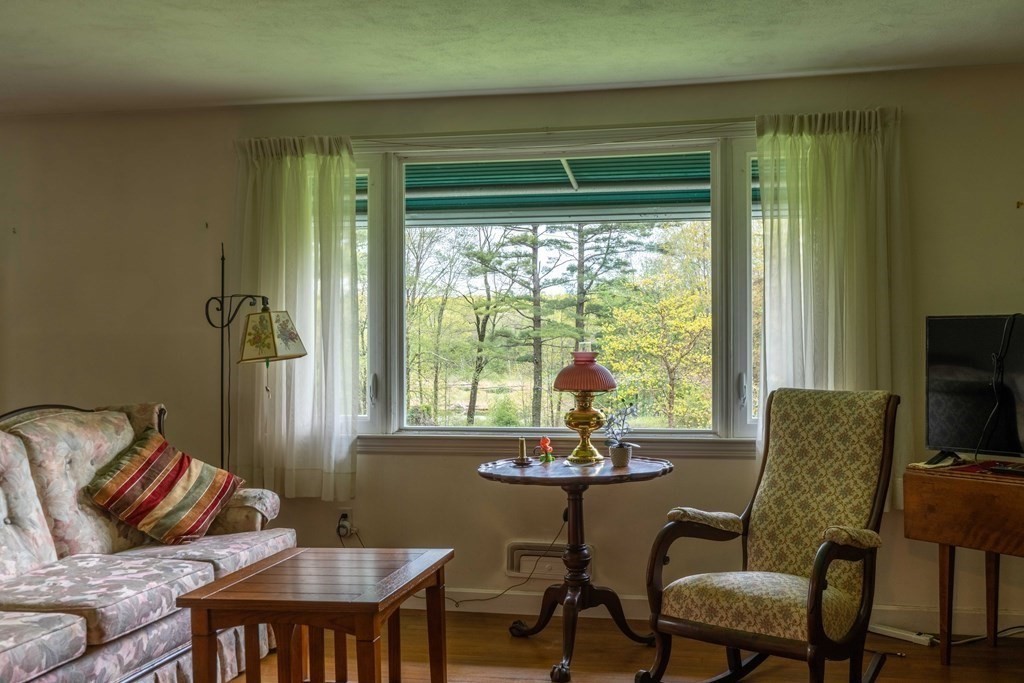 387 Florence Road Northampton, MA 01062 - Photo 11 of 34 Gallery Image 11