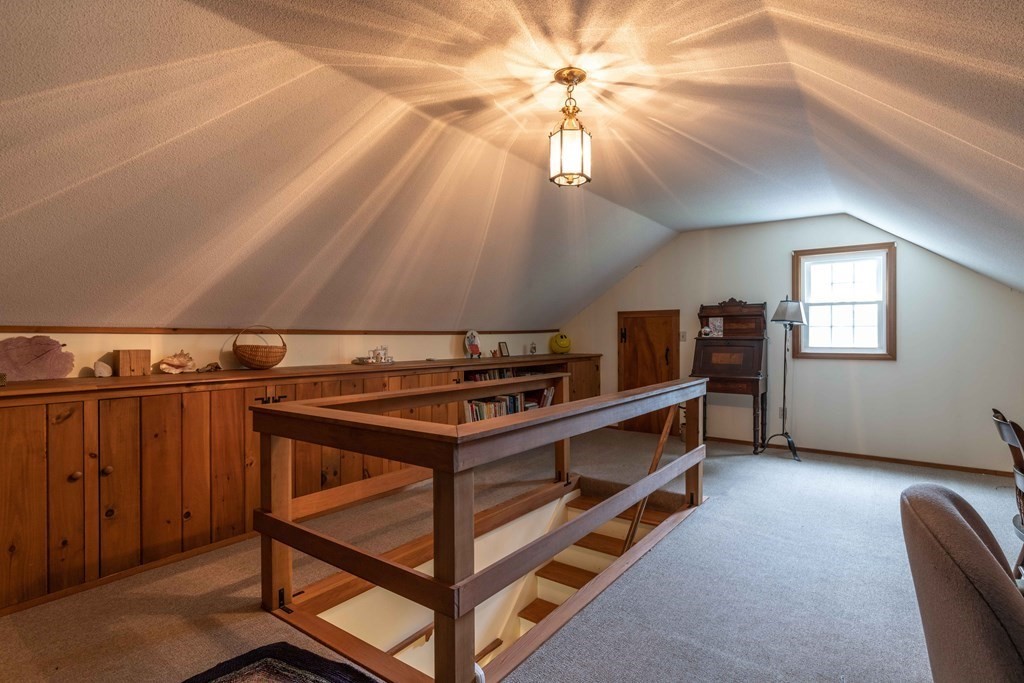 387 Florence Road Northampton, MA 01062 - Photo 20 of 34 Gallery Image 20