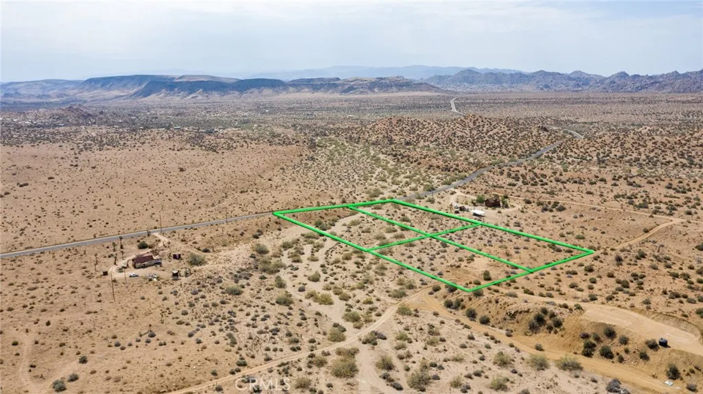 1000 Rimrock Road Pioneertown, CA 92268 - Photo 16 of 20 a view of lake and mountain