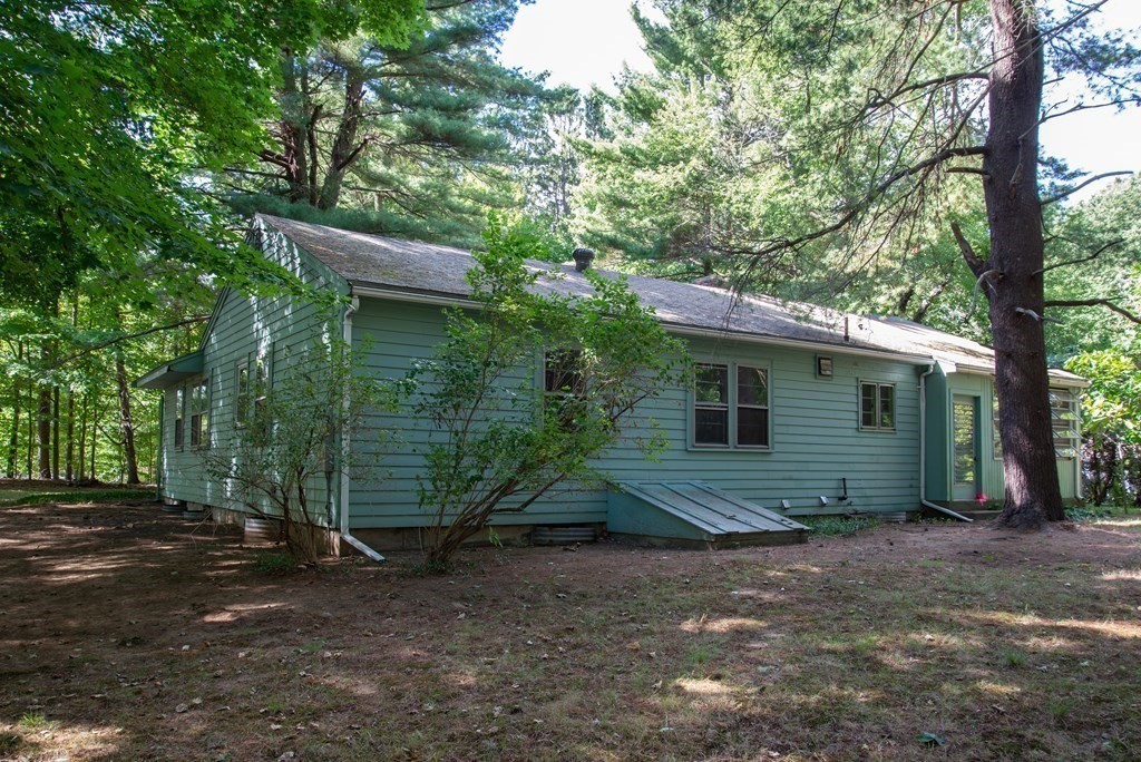 711 Bay Road Hamilton, MA 01982 - Photo 27 of 28