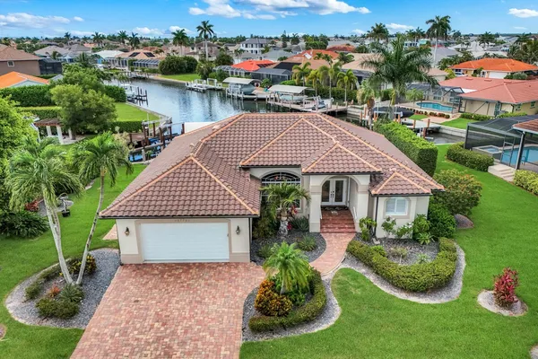 $1,700,000 | 1771 Hummingbird Court, Marco Island, FL 34145