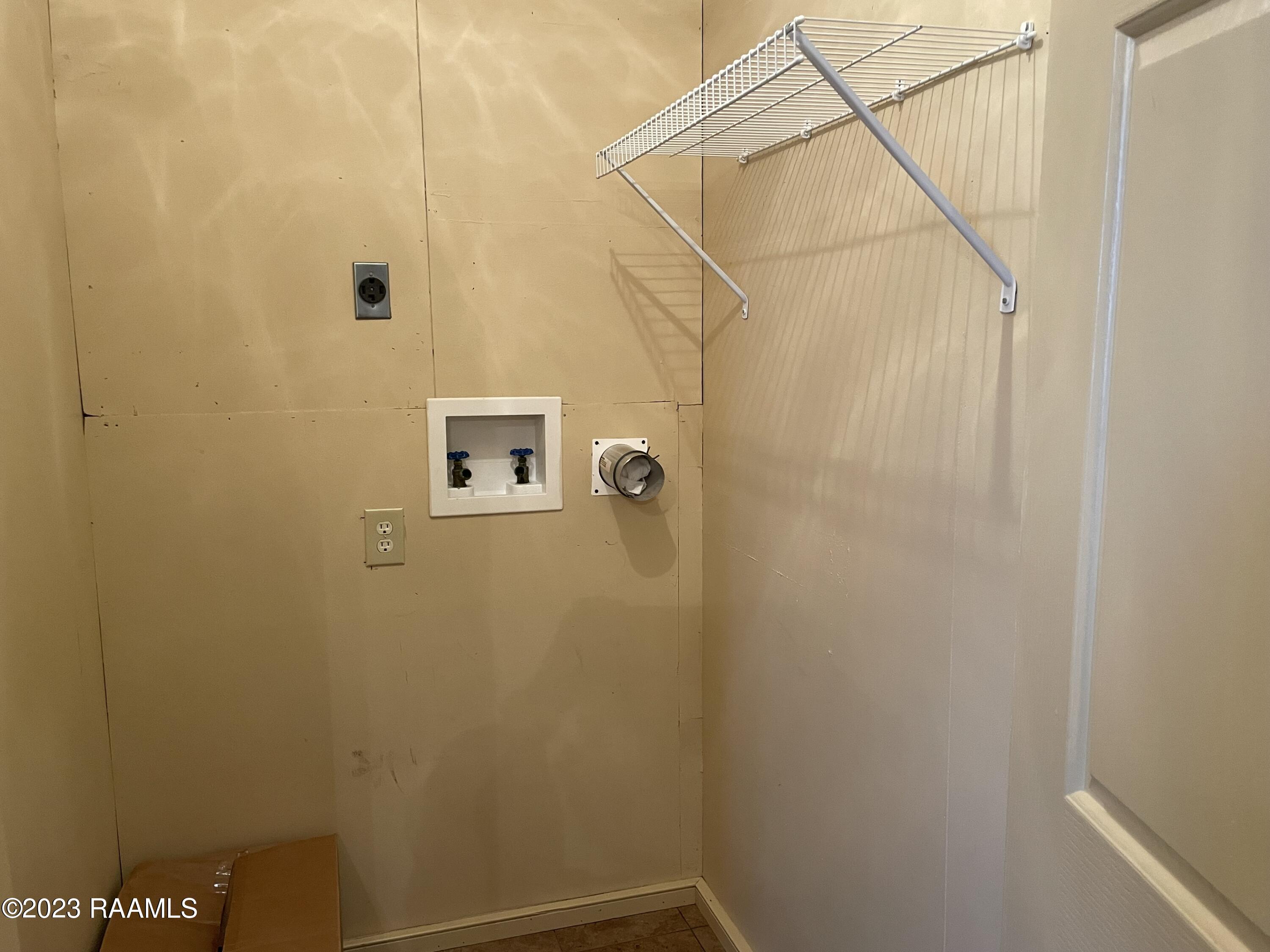 6332 Roberts Cove Road, Unit 1 Rayne, LA 70578 - Photo 10 of 13 IMG-4623