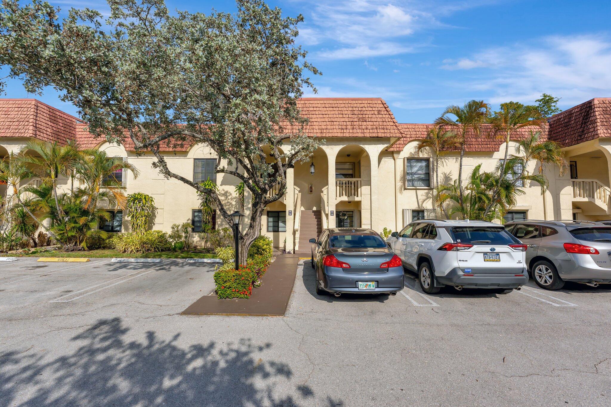 138 South Cypress Road, Unit 224 Pompano Beach, FL 33060 - Photo 27 of 31 3-web-or-mls-DSC07937