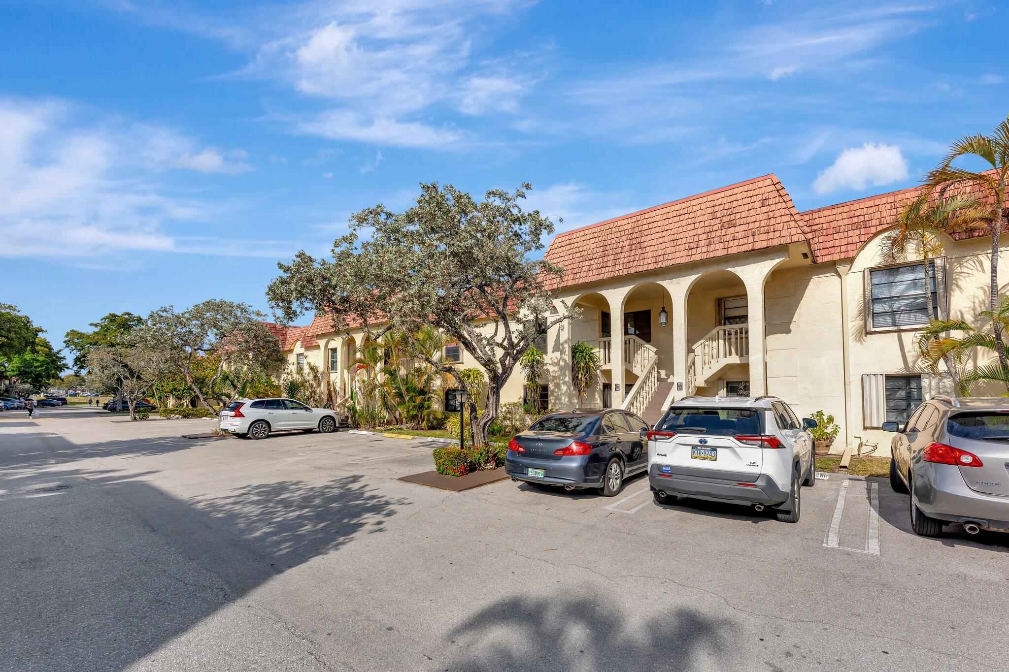 138 South Cypress Road, Unit 224 Pompano Beach, FL 33060 - Photo 28 of 31 4-web-or-mls-DSC07942