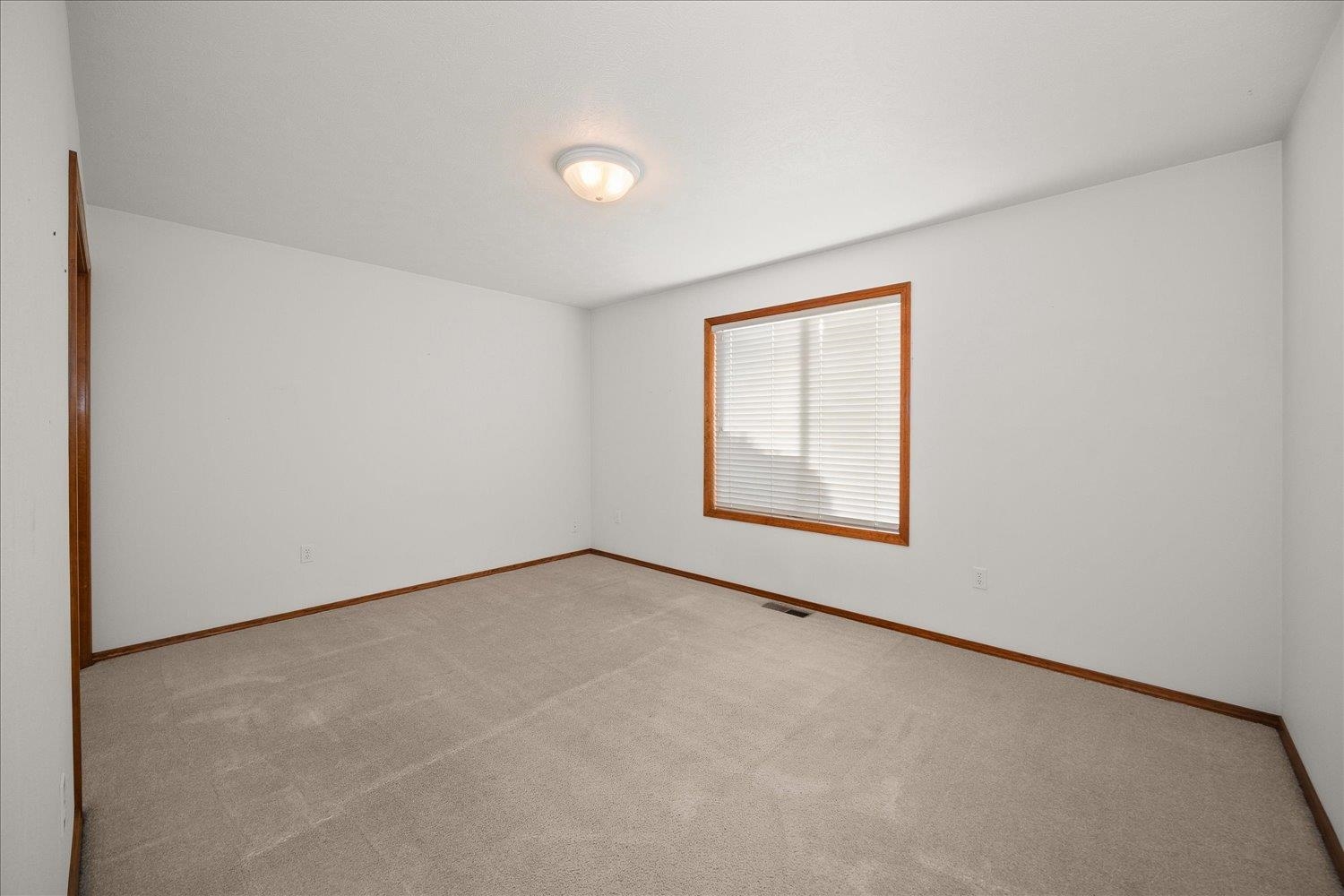 11126 North Mayfair Road Spokane, WA 99218 - Photo 18 of 48 Gallery Image 18