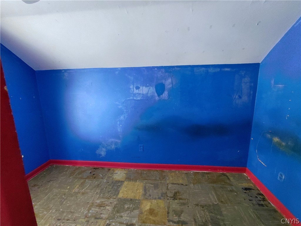 8114 Salt Springs Road Manlius, NY 13104 - Photo 13 of 17