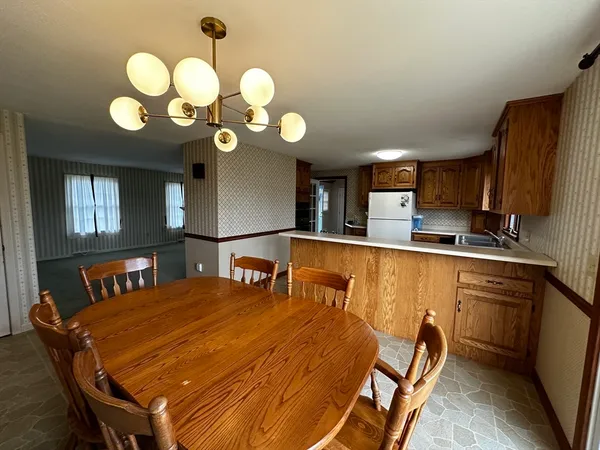 $3,600 | 177 Orchard Street, Newbury, MA 01922