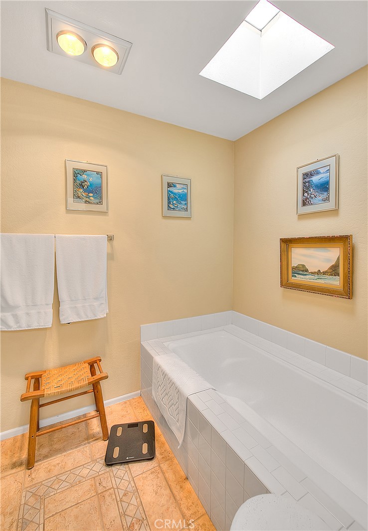 413 Rio Vista Drive Palm Springs, CA 92262 - Photo 39 of 66 Primary Bathroom