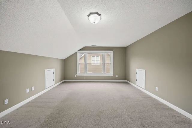 $825,000 | 102 Travilah Oaks Lane, Cary, NC 27518