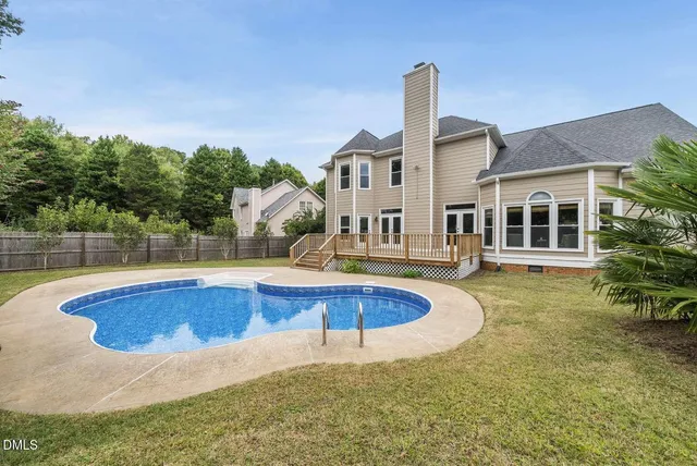 $825,000 | 102 Travilah Oaks Lane, Cary, NC 27518