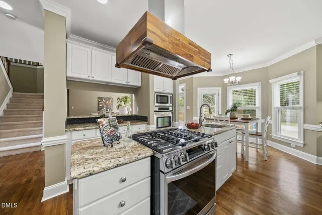 $825,000 | 102 Travilah Oaks Lane, Cary, NC 27518