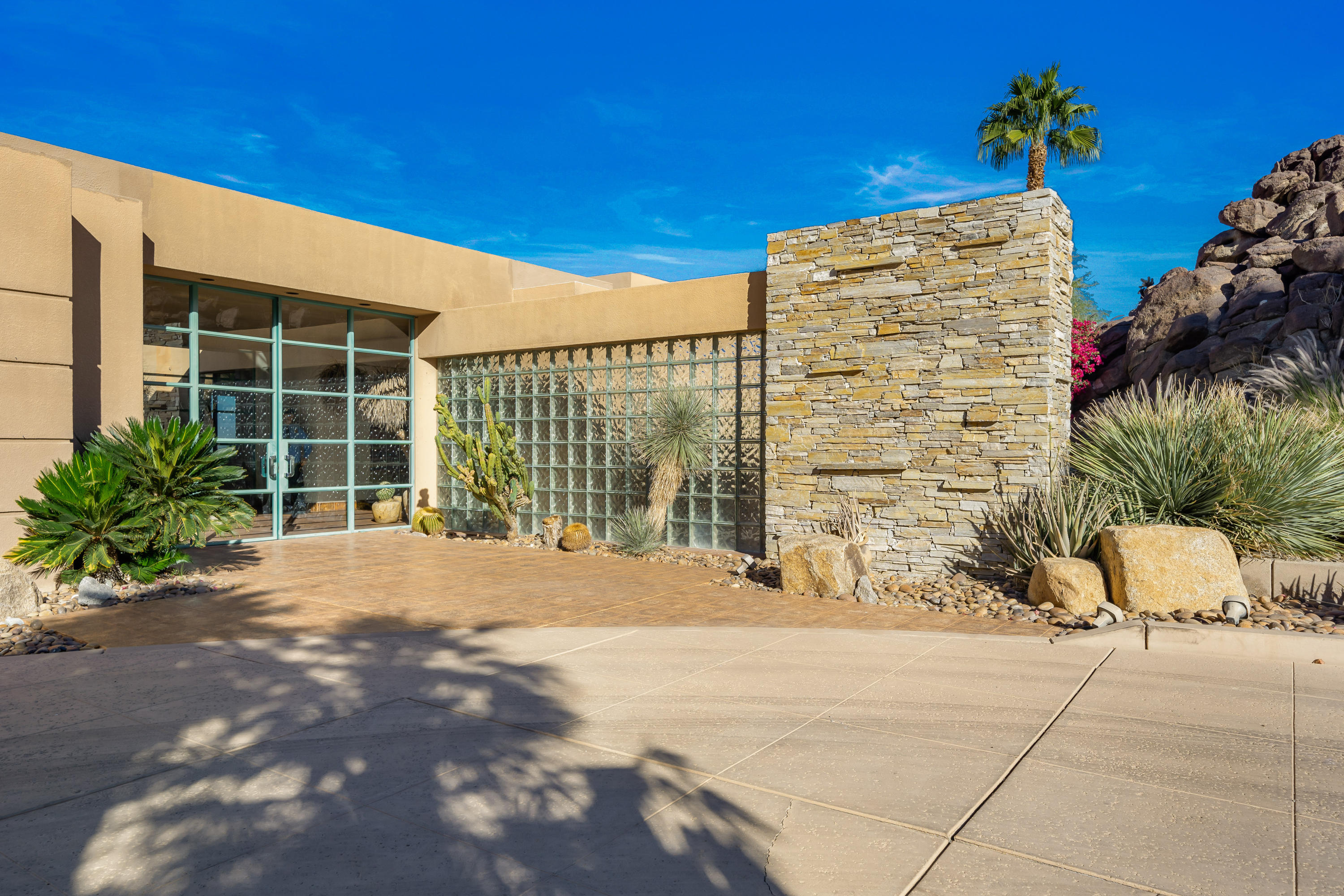 75270 Hidden Cove Indian Wells, CA 92210 - Photo 56 of 73 75270+Hidden+Cove+Indian+Wells-16-origin