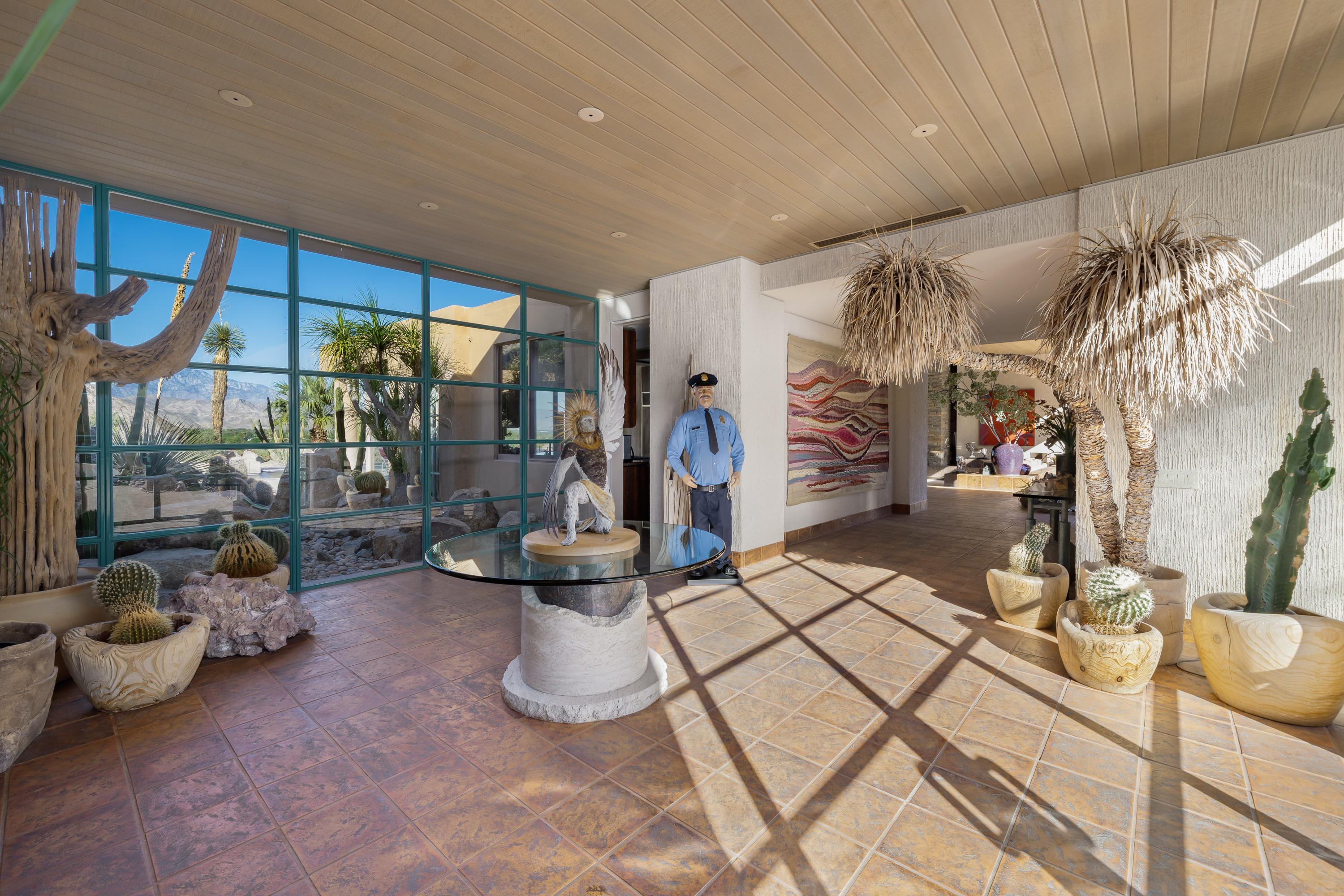 75270 Hidden Cove Indian Wells, CA 92210 - Photo 8 of 73 a view of a room with gym equipment