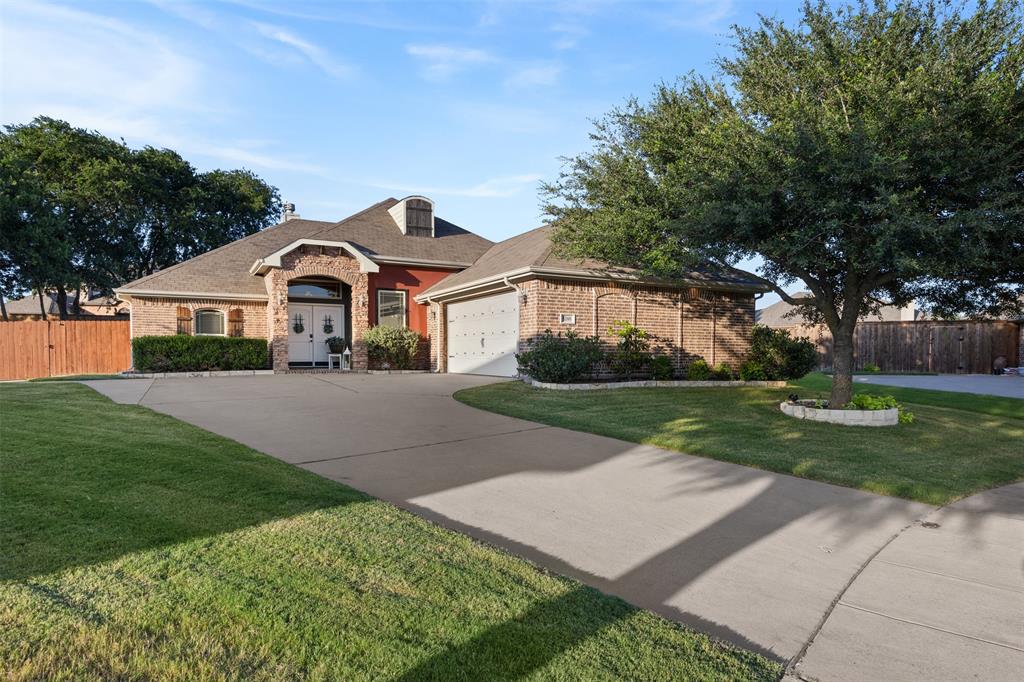 5200 Medallion Court Midlothian, TX 76065 - Photo 37 of 40