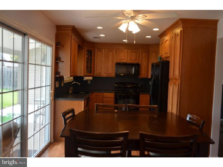 7 Horn Road Levittown, PA 19056 - Photo 6 of 25 Gallery Image 6