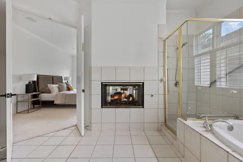 $2,100,000 | 2305 Barton Creek Boulevard, Unit 25, Austin, TX 78735