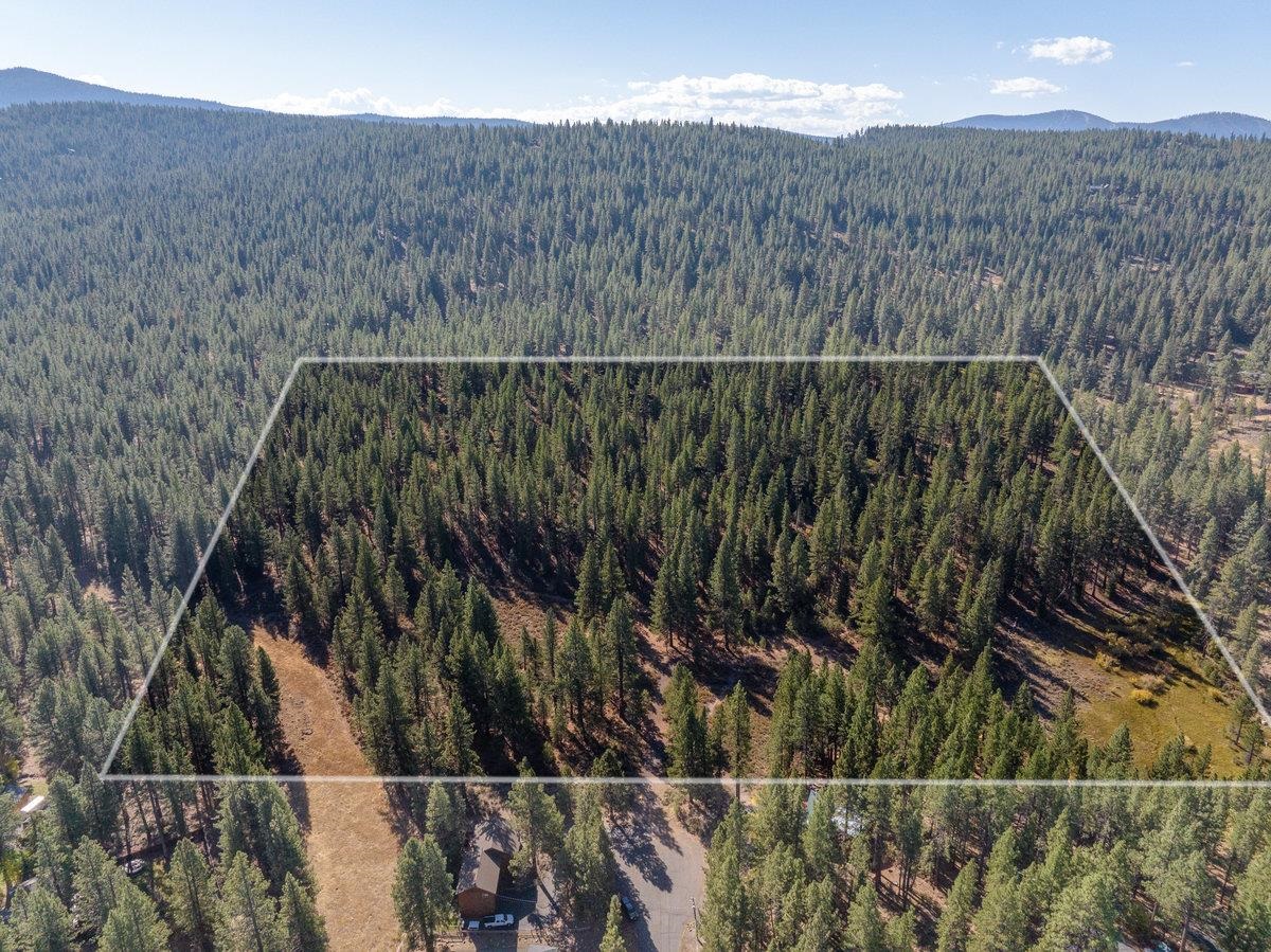 10718 Regency Circle Truckee, CA 96161 - Photo 2 of 11 a view of a balcony