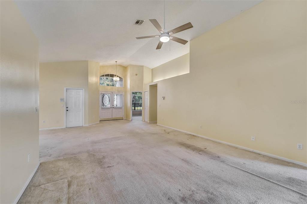 6541 Country Ridge Lane New Port Richey, FL 34655 - Photo 9 of 40 Gallery Image 9