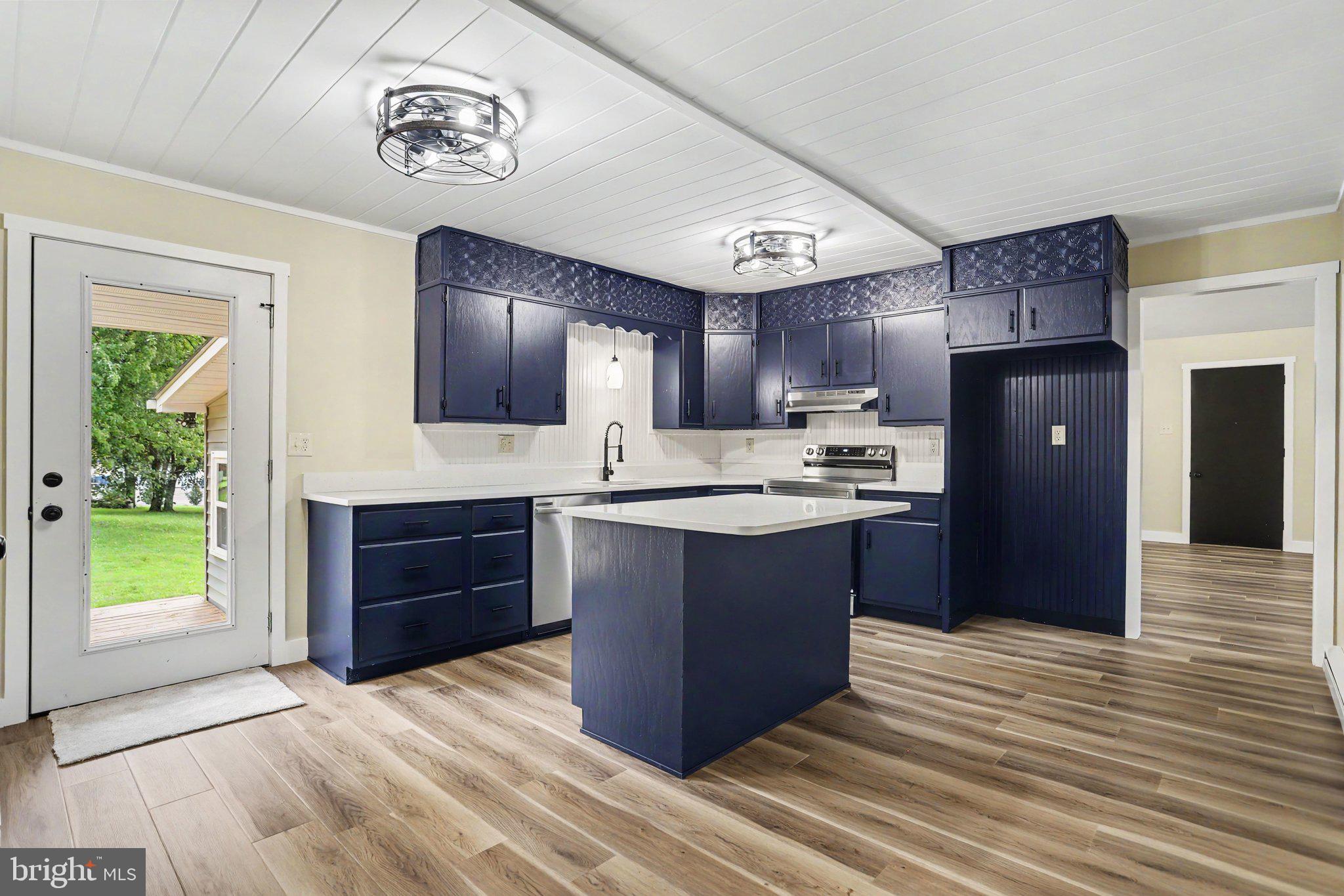 2008 Weavertown Road Lebanon, PA 17046 - Photo 10 of 38 Gallery Image 10