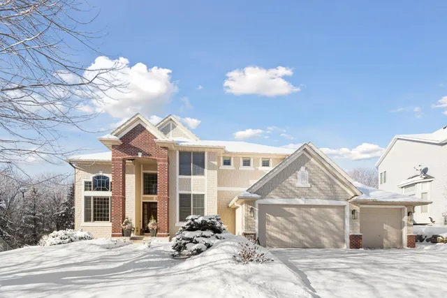 $1,050,000 | 9176 Cold Stream Lane, Eden Prairie, MN 55347