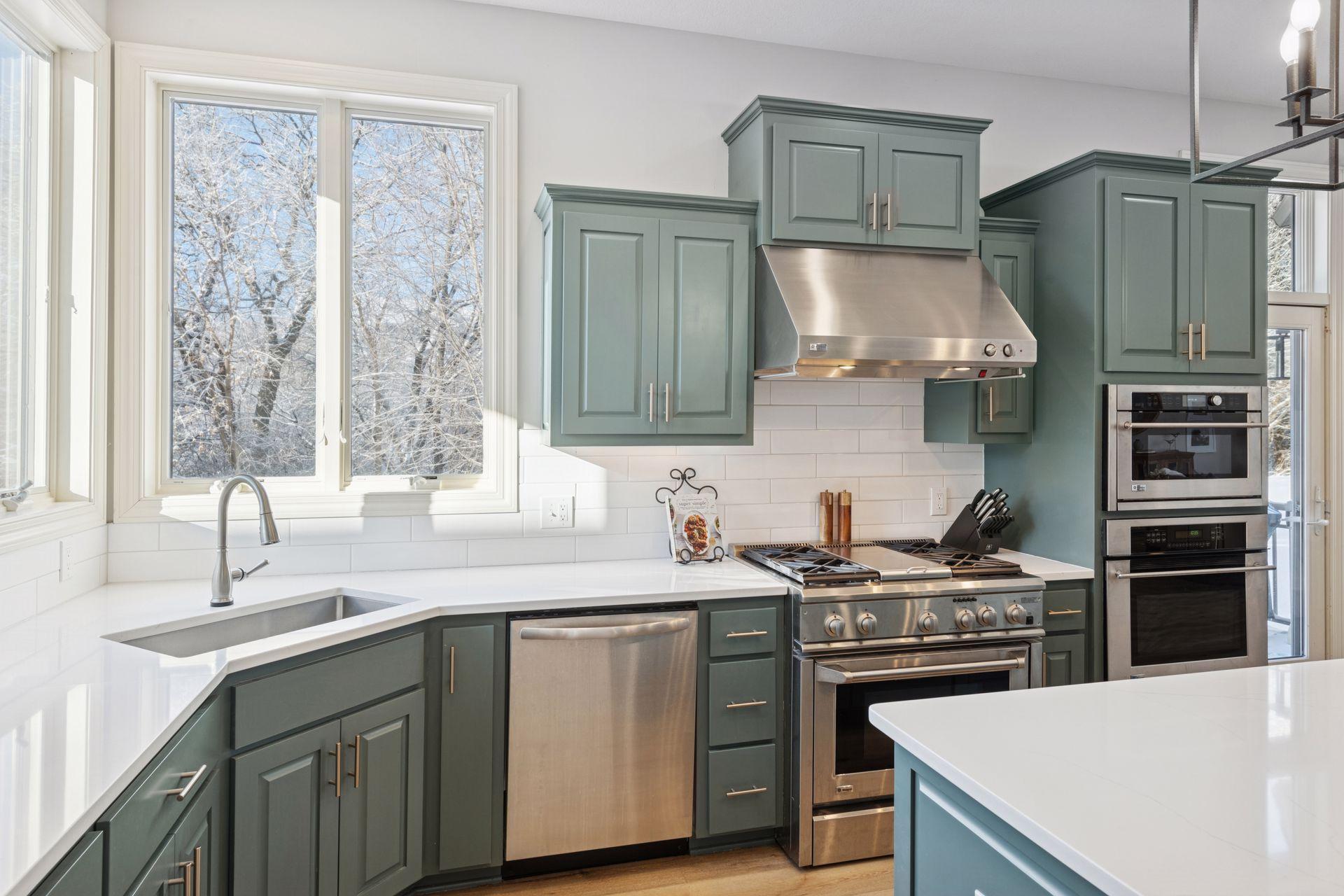 9176 Cold Stream Lane Eden Prairie, MN 55347 - Photo 16 of 53 Gallery Image 16
