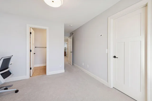 $1,050,000 | 9176 Cold Stream Lane, Eden Prairie, MN 55347