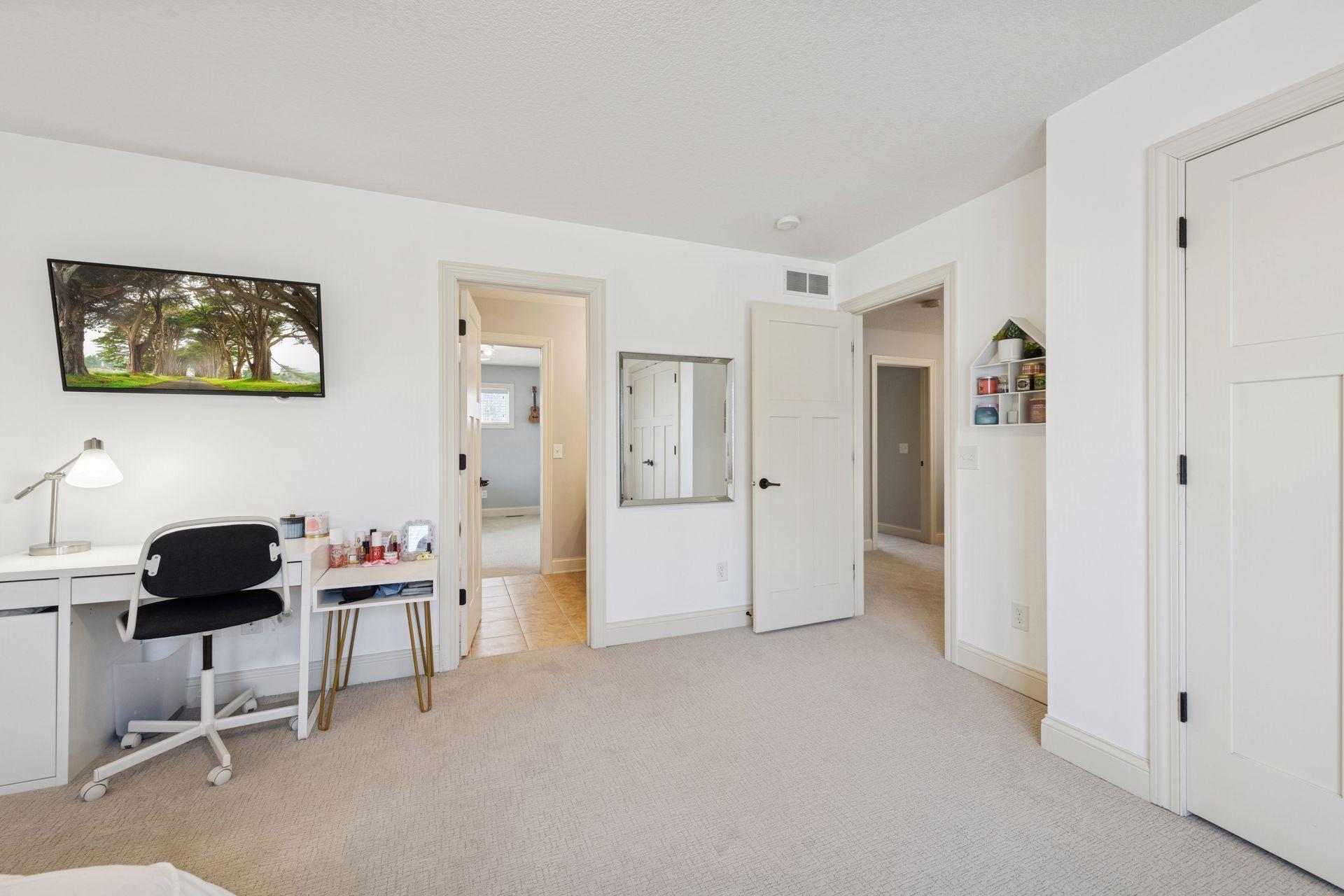 9176 Cold Stream Lane Eden Prairie, MN 55347 - Photo 34 of 53 Gallery Image 34