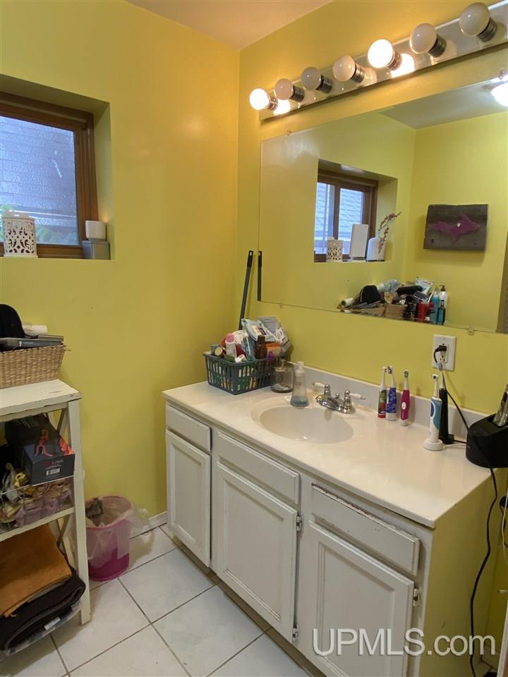 325 West Ridge Street Ishpeming, MI 49849 - Photo 23 of 57
