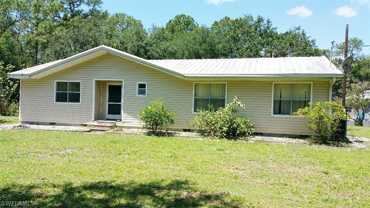 249 Trader Road Fort Denaud, FL 33935 - Photo 2 of 8 Gallery Image 2