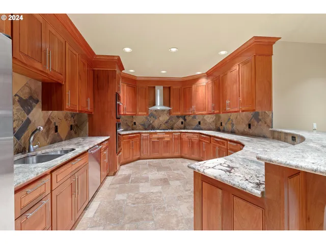 $1,800,100 | 14289 Southeast Wyler Street, Happy Valley, OR 97086